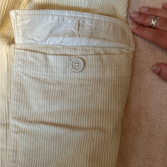 Roots cream Corduroy Cargo pants with cuffs, Medium - Picture 3 of 5